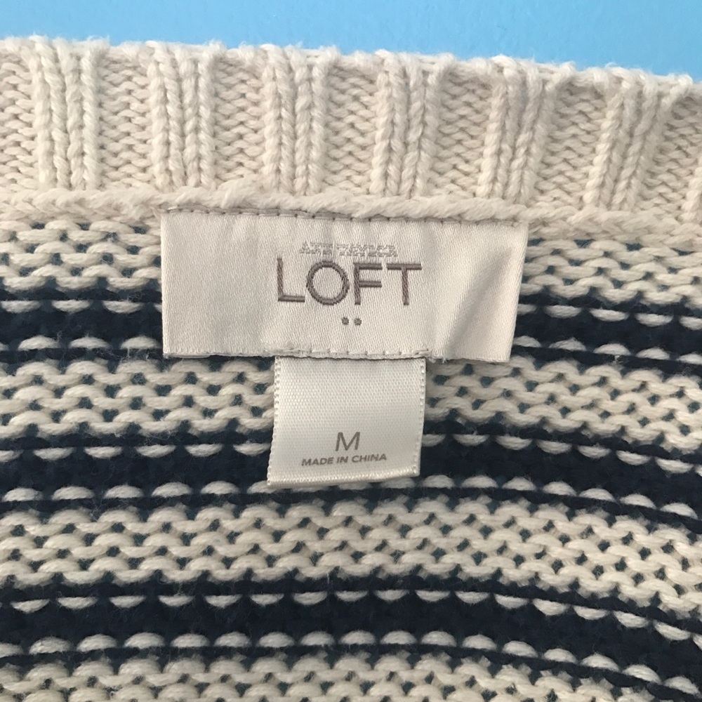 LOFT Sweater - Picture 4 of 4
